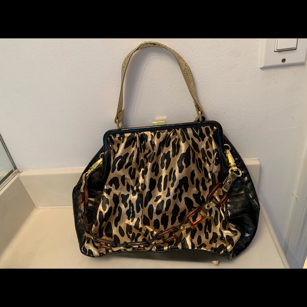 Betseyville leopard handbag